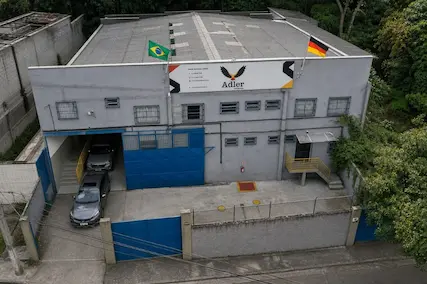 Fachada Adler do Brasil
